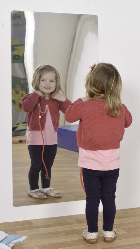 Children's Plastic Safety Mirror: 550 x 1100mm Rectangle M1003