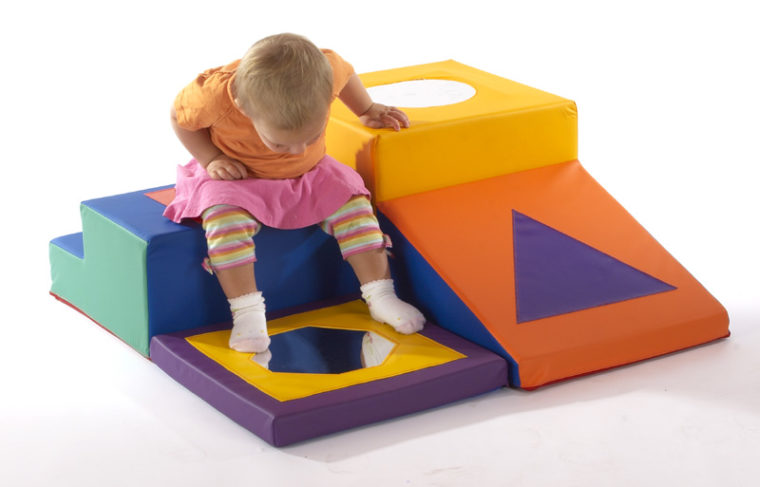 Mirror Trail Toddler Soft Play Set (400 module) P1030