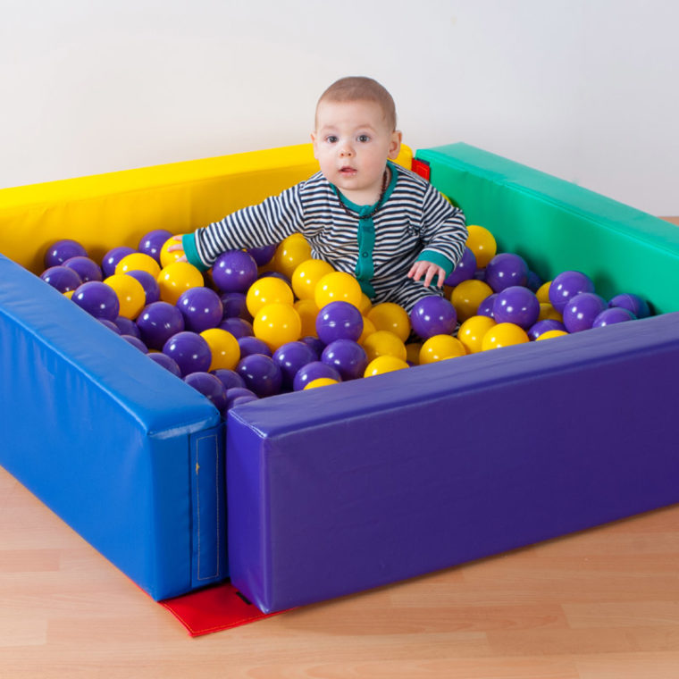 Toddler Soft Play Ball-pool (400 module) - Lifetime Education