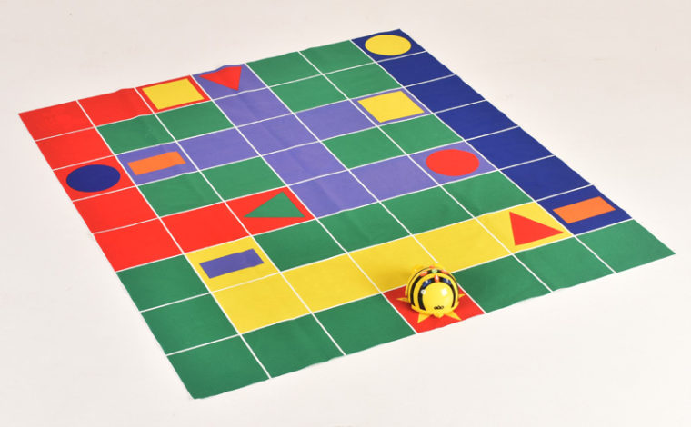 Honey Hunt double sided mat for coding robot (150mm grid) W2002